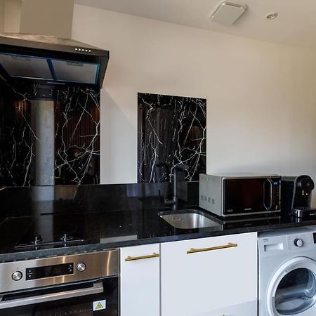 Proche Paris - Style Bali 350 M Gare Mantes Apartment Luaran gambar